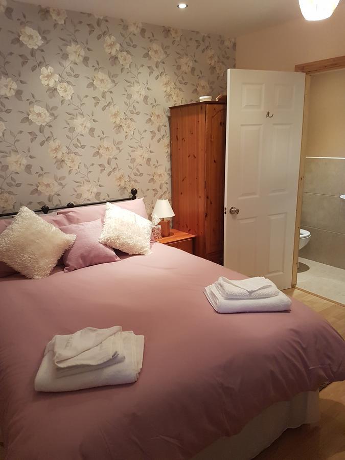 Rockhill Hospitality Bed & Breakfast โคลเรน ภายนอก รูปภาพ