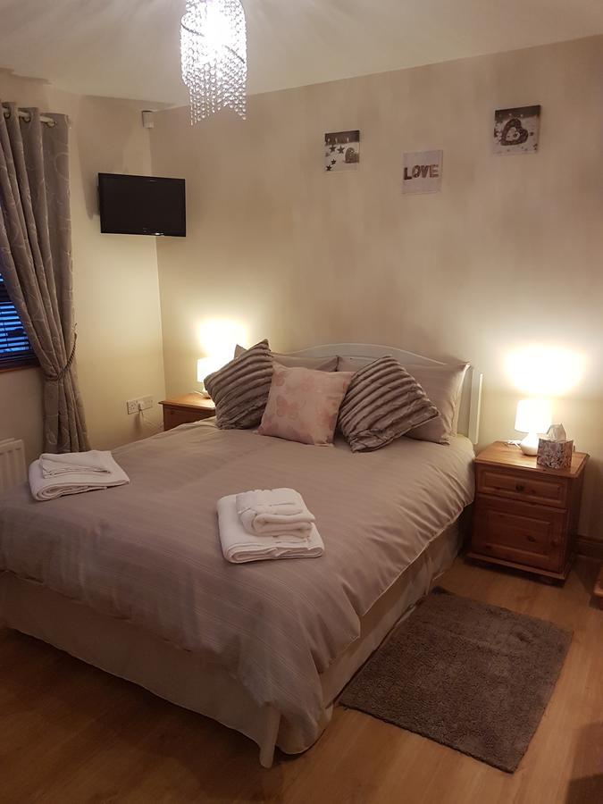 Rockhill Hospitality Bed & Breakfast โคลเรน ภายนอก รูปภาพ